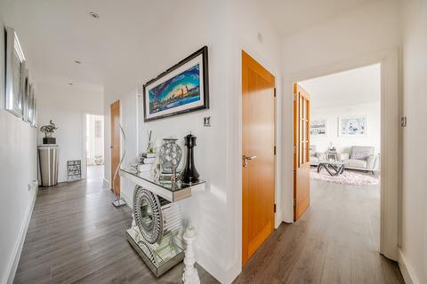 3 bedroom penthouse for sale, Penthouse Apartment, The Canalside, Portsmouth PO1