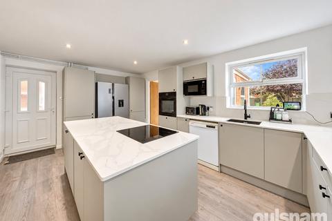 undefined, Nightingale Close, Droitwich, Worcestershire, WR9