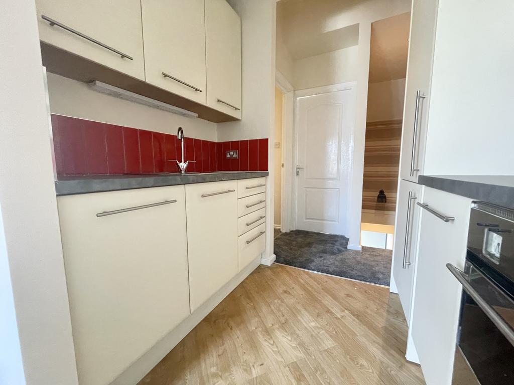 Apartment in Sheffield - View 4