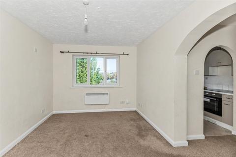 2 bedroom flat for sale, Hilda Wharf, AYLESBURY
