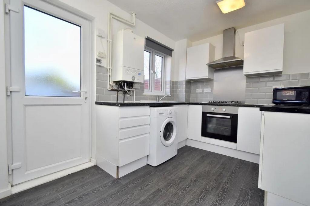 House in Leicester - View 3