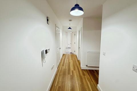 2 bedroom apartment to rent, Chantry Place, Kent CT1