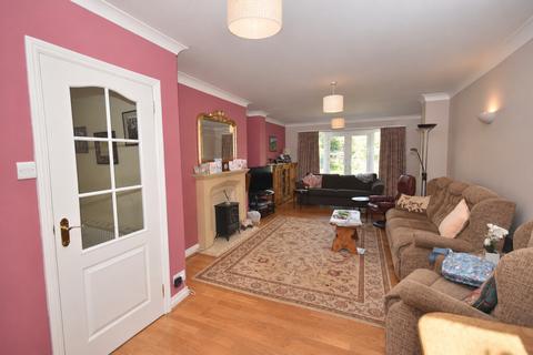 4 bedroom detached house for sale, Hampton