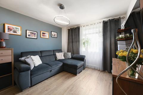 undefined, London Road, Camberley GU17