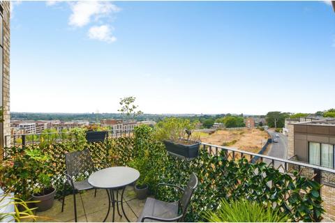 2 bedroom apartment for sale, 10 Maurice Browne Avenue, London, NW7