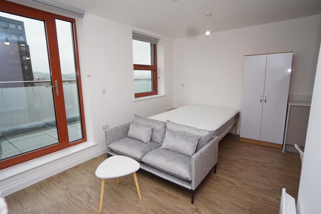 Apartment in Sheffield - View 2
