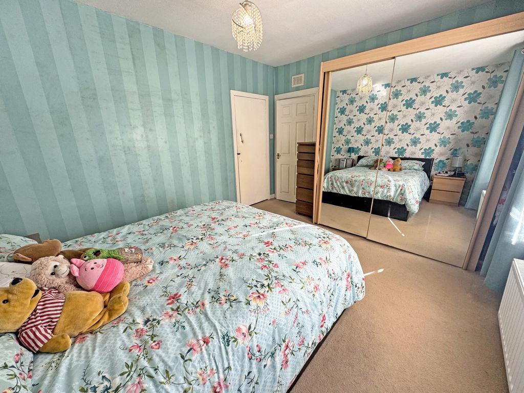Apartment in Glasgow - View 5