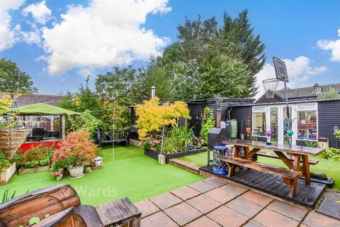 3 bedroom bungalow for sale, Hever Wood Road, Sevenoaks TN15