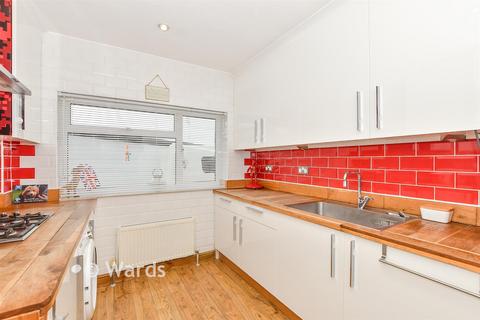 3 bedroom bungalow for sale, Hever Wood Road, Sevenoaks TN15