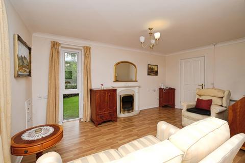 2 bedroom apartment for sale, Roby Court, Liverpool L36