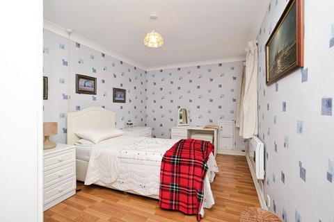 2 bedroom apartment for sale, Roby Court, Liverpool L36