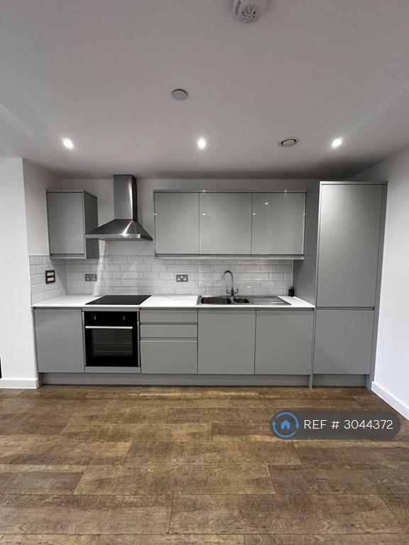Apartment in Manchester - View 2