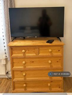 1 bedroom in a house share to rent, Lynmouth Avenue, Enfield, EN1