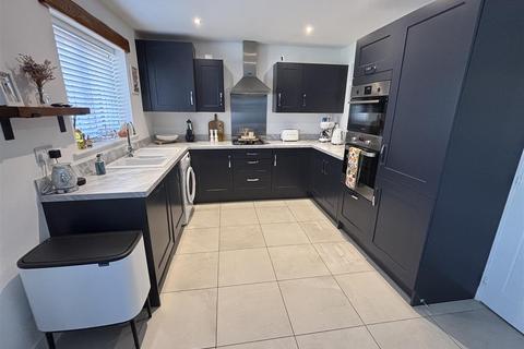 3 bedroom detached house for sale, Houlder Drive, Howden, Goole