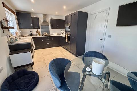 3 bedroom detached house for sale, Houlder Drive, Howden, Goole
