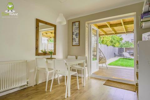 3 bedroom terraced house for sale, Hazelbury Crescent, Swindon SN3