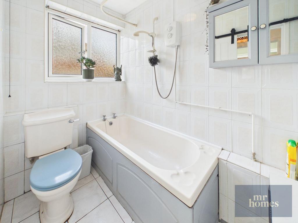 Apartment in Cardiff - View 5