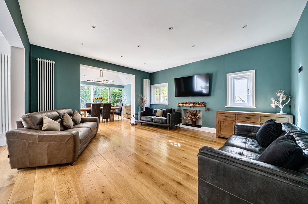 House in Cardiff - View 2