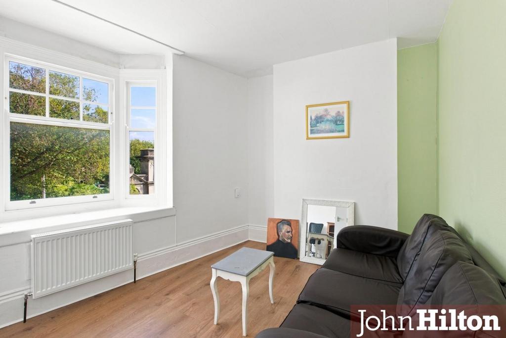 Apartment in Brighton, Queen's Park - View 4