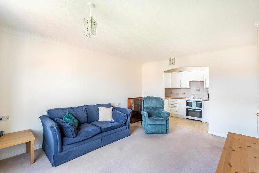 Apartment in York - View 4
