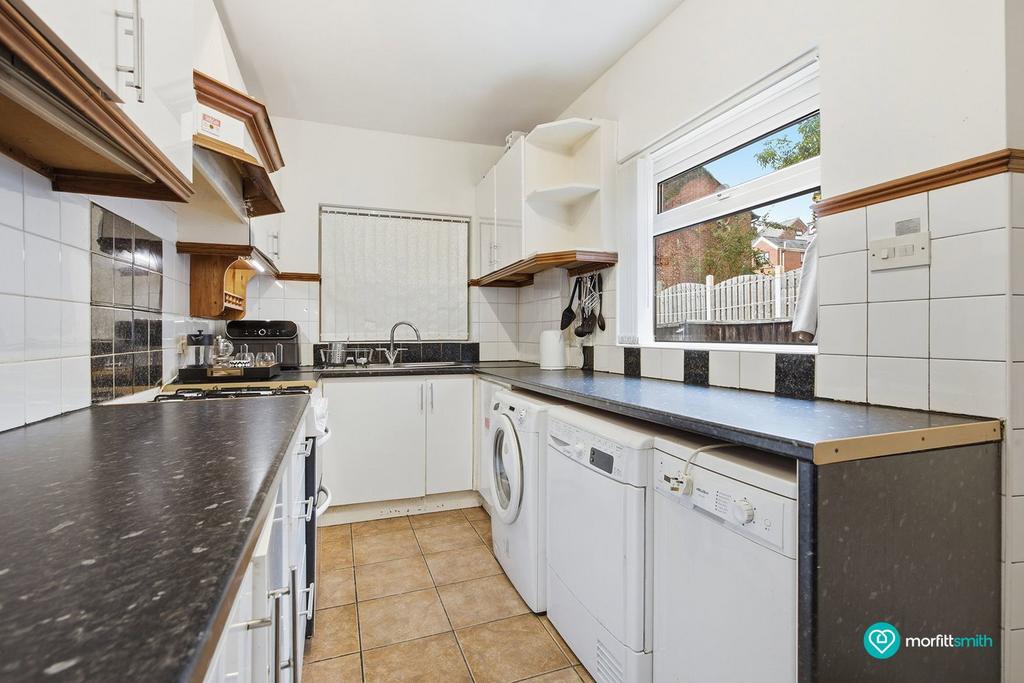 House in Sheffield, South Yorkshire - More