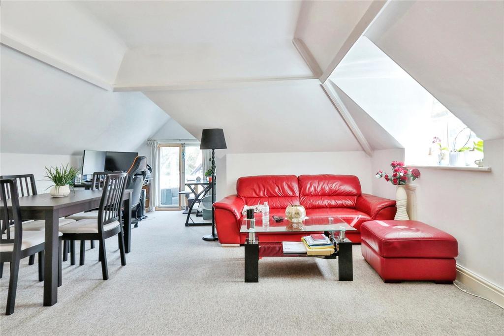 Apartment in Bournemouth - View 2
