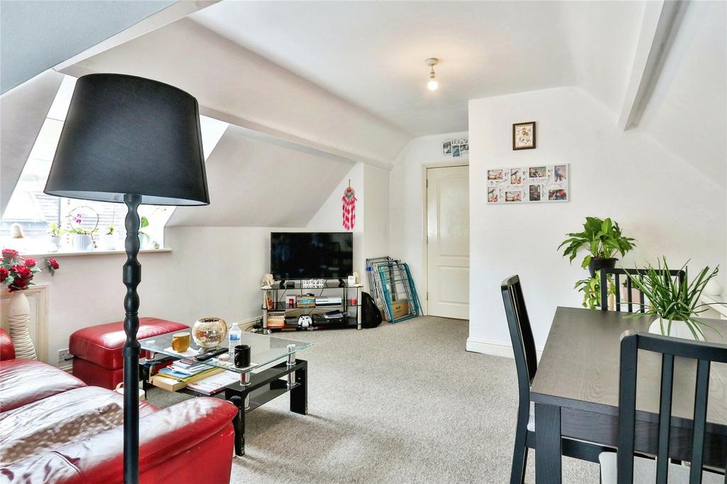 Apartment in Bournemouth - More