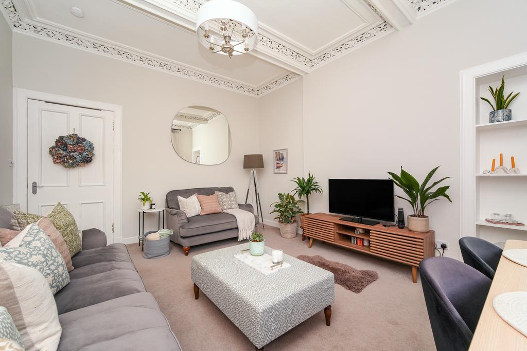 Apartment in Edinburgh - View 3
