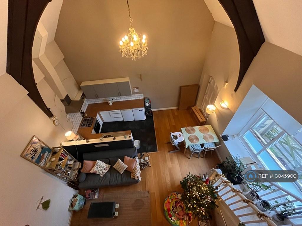 Apartment in Bristol - More