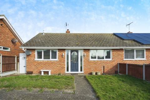 2 bedroom bungalow for sale, Headcorn Gardens, Margate, CT9