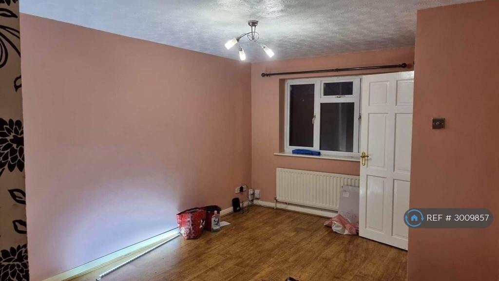 House in Lower Earley - View 3
