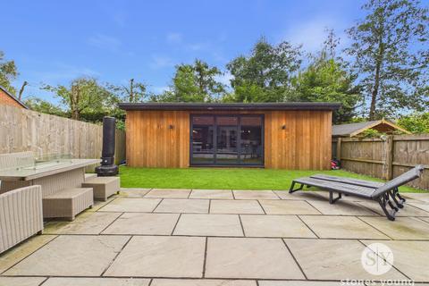 4 bedroom detached house for sale, Middle Lodge Road, Barrow, BB7