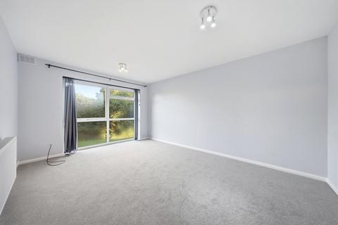 2 bedroom flat for sale, Howard Court, Cambridge, CB5
