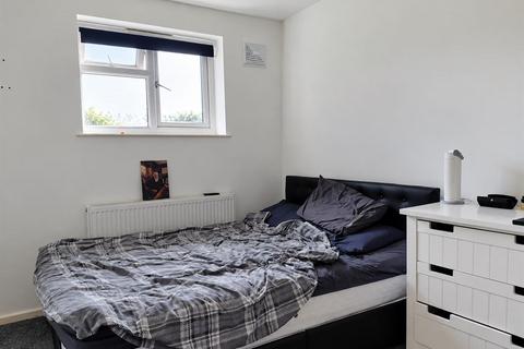 3 bedroom end of terrace house for sale, Porchester Close, Hartley DA3