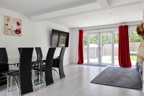 3 bedroom end of terrace house for sale, Porchester Close, Hartley DA3