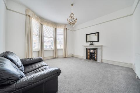 4 bedroom semi-detached house for sale, Lennox Road East, Gravesend, Kent, DA11