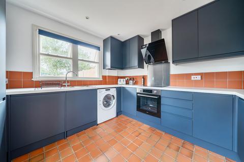 4 bedroom semi-detached house for sale, Lennox Road East, Gravesend, Kent, DA11