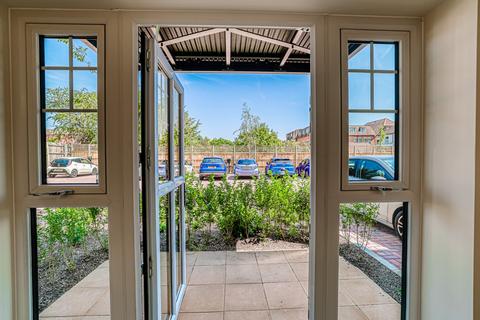 1 bedroom apartment for sale, Apartment 1, 20 Chalkwell Avenue, Westcliff-On-Sea, Essex, SS0