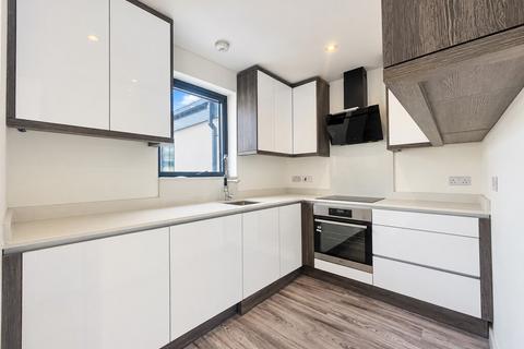 2 bedroom apartment to rent, Atkin House, Stevenage