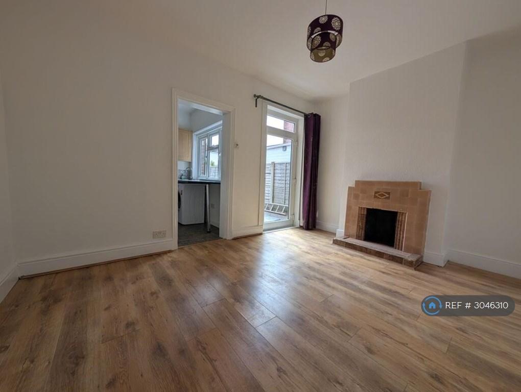 House in Southampton - View 2