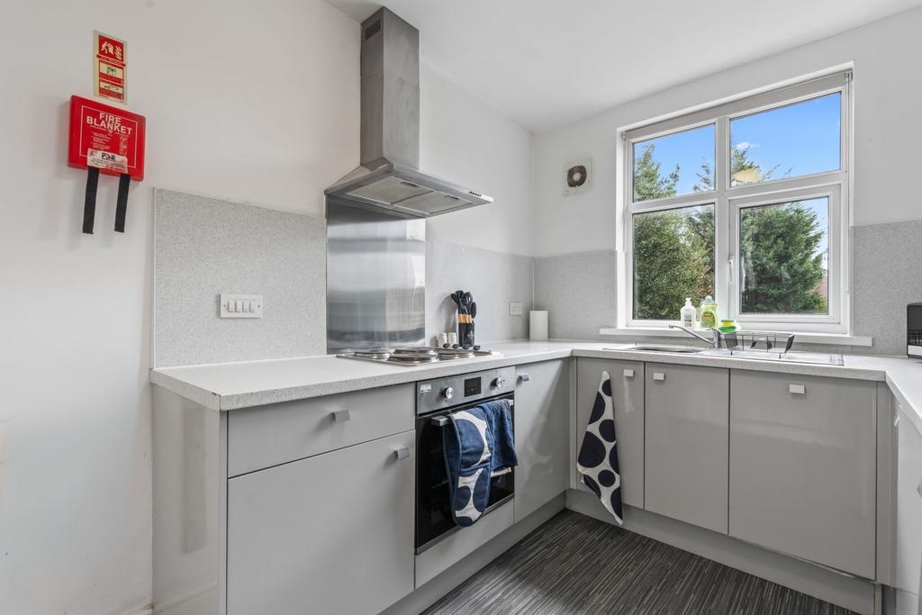 House in Nottingham, Beeston - View 3