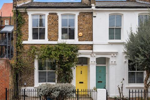 3 bedroom end of terrace house for sale, Appleby Road, London, E8