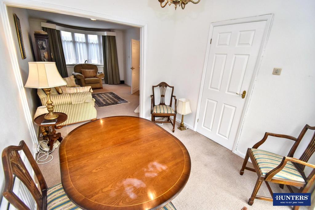 House in Wigston, South Wigston - More