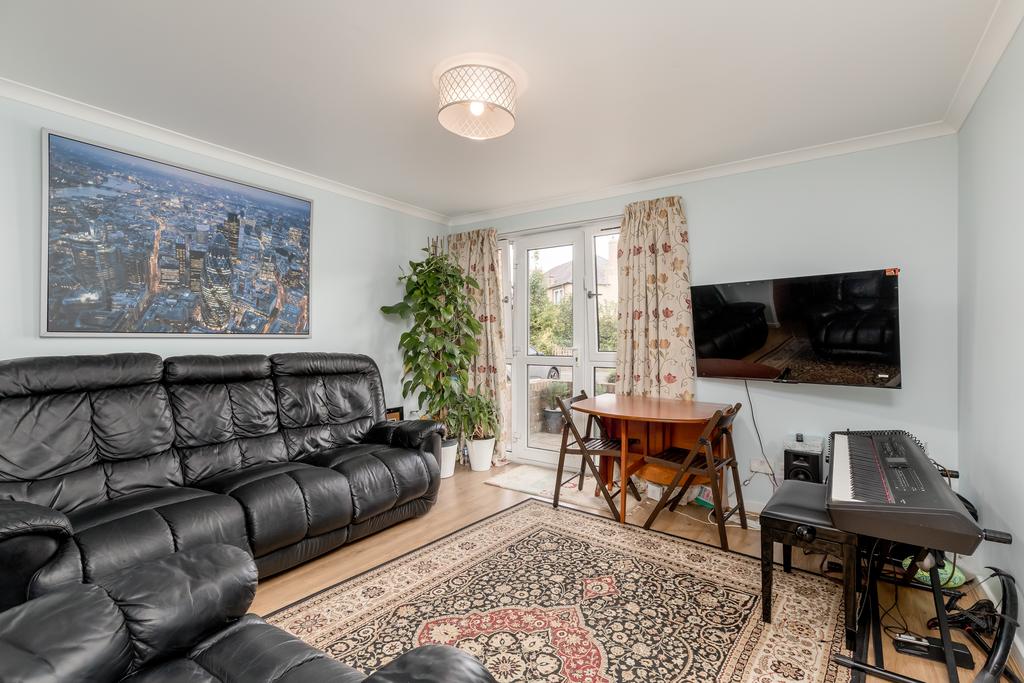 Apartment in Edinburgh, Stenhouse, Stenhouse, Saughton Mains and Whitson - View 4