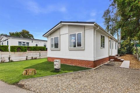 2 bedroom park home for sale, North Front, Halsnead Park, L35