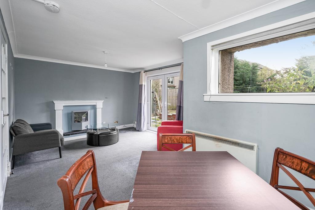 Apartment in Edinburgh, Liberton and District - More