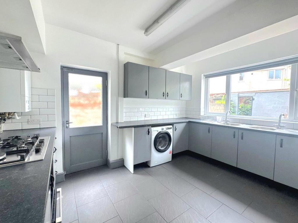 House in Cardiff - View 3