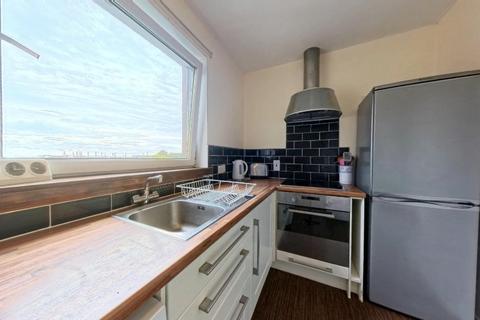 2 bedroom flat to rent, Cornhill Terrace, Cornhill, Aberdeen, AB16
