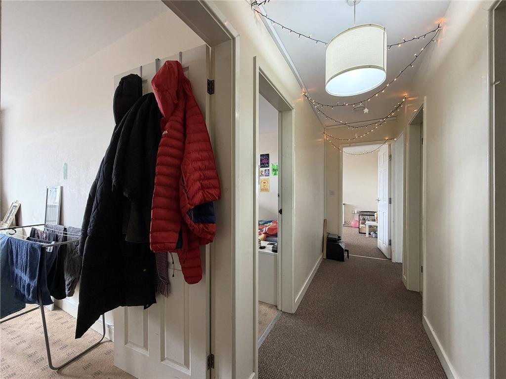 Apartment in Liverpool - View 4