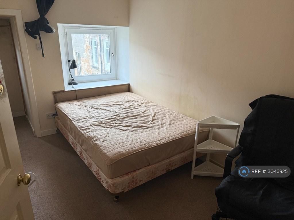 Apartment in Glasgow - View 2